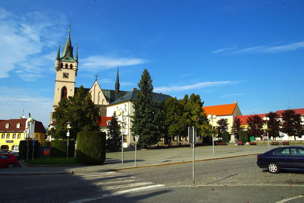 Hostel Humpolec Buitenkant foto