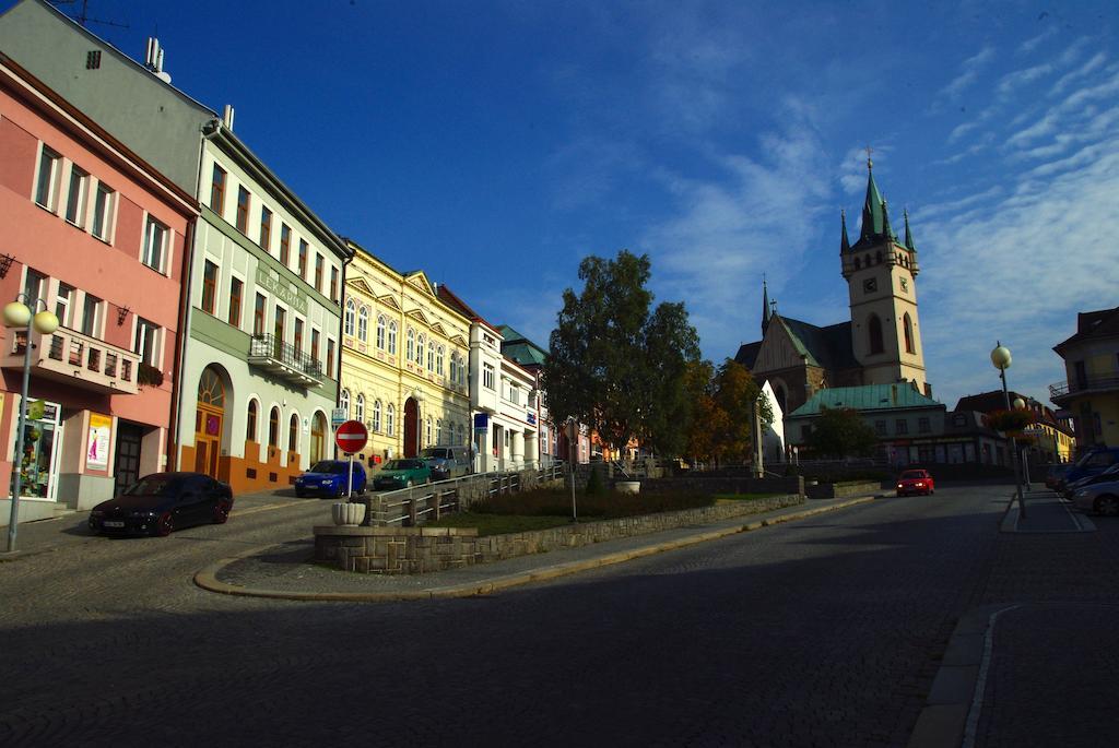 Hostel Humpolec Buitenkant foto